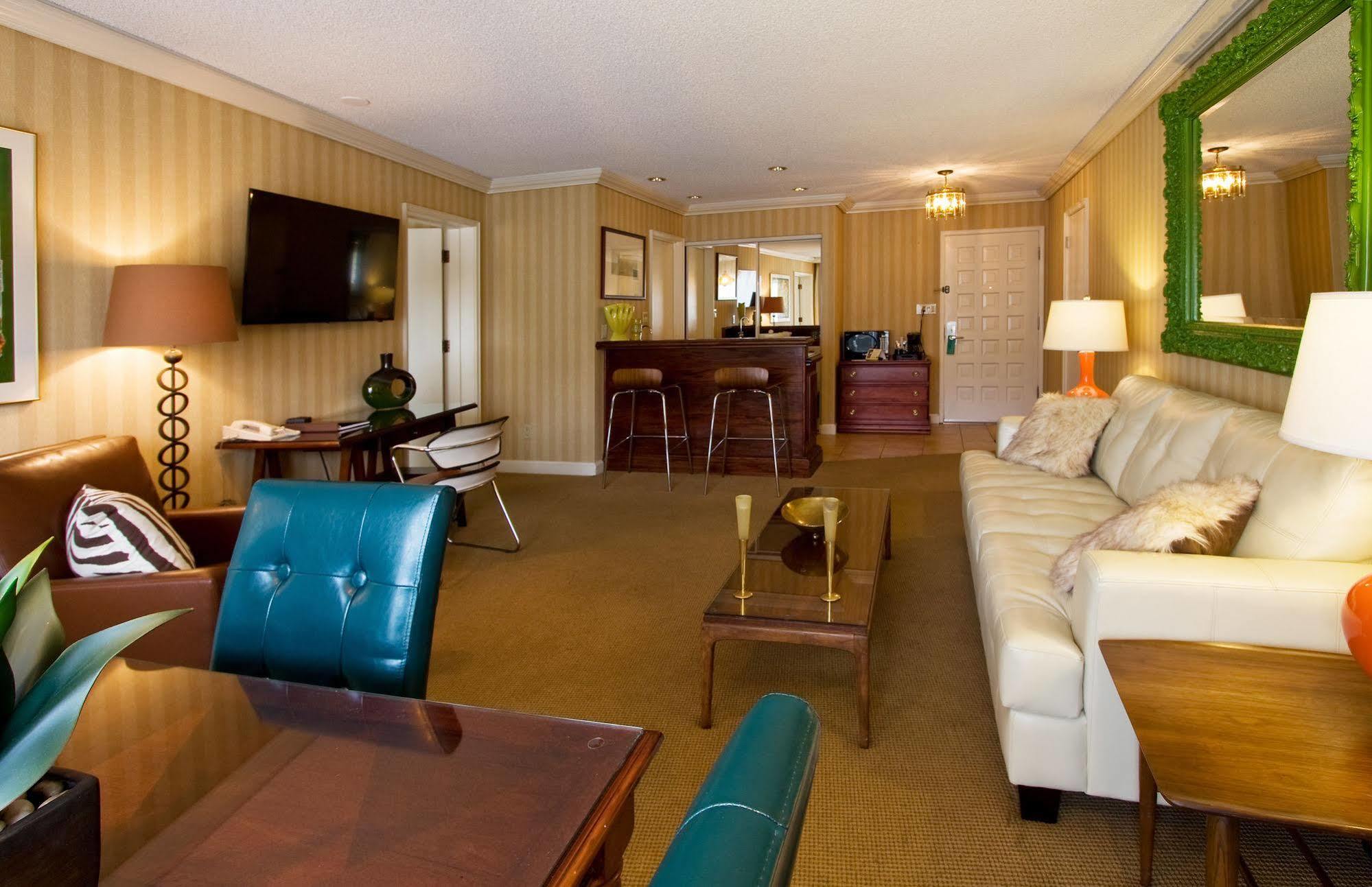 Inn At The Commons Medford Kültér fotó