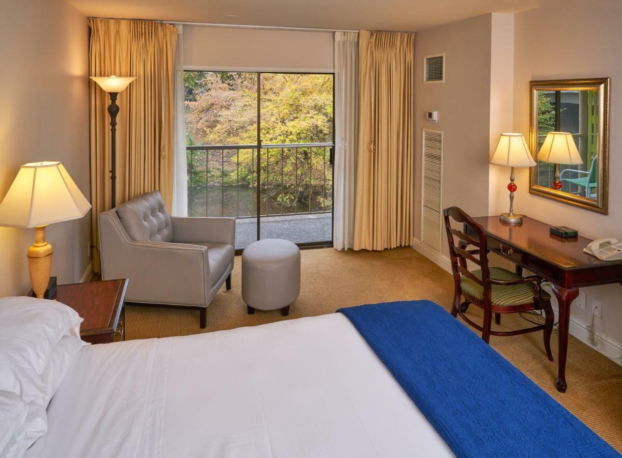Inn At The Commons Medford Kültér fotó